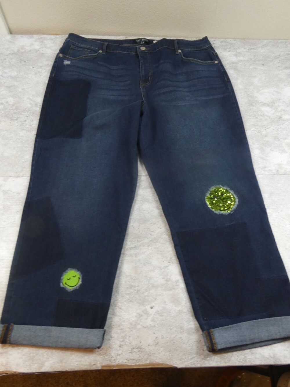 LOGO Smile Jeans Lori Goldstein Cuffed Ankle Stretch Comfort Denim